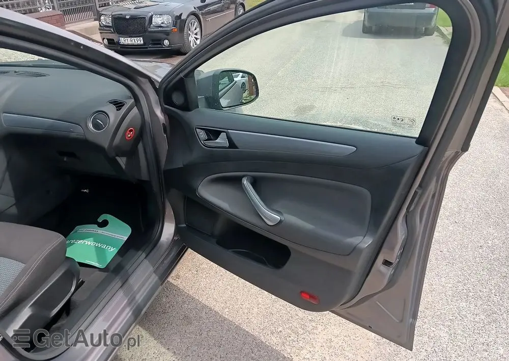 FORD Mondeo 1.6 Platinium X Plus (Trend)