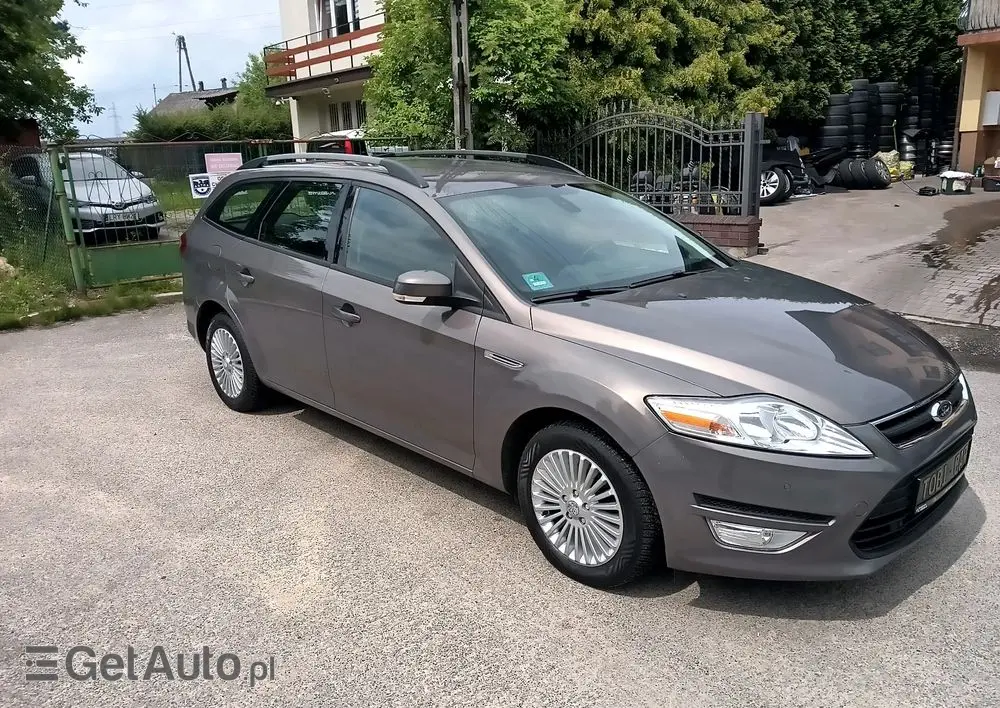 FORD Mondeo 1.6 Platinium X Plus (Trend)