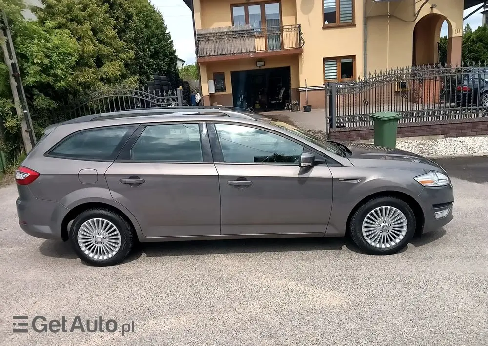 FORD Mondeo 1.6 Platinium X Plus (Trend)