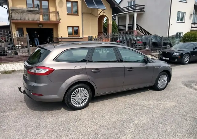 FORD Mondeo 1.6 Platinium X Plus (Trend)