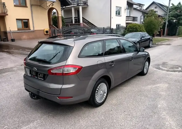FORD Mondeo 1.6 Platinium X Plus (Trend)