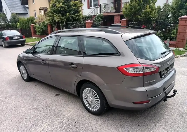 FORD Mondeo 1.6 Platinium X Plus (Trend)