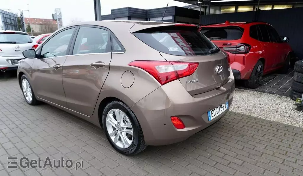 HYUNDAI I30 