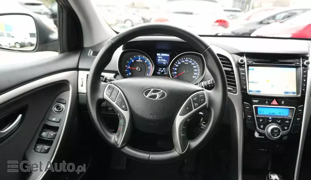 HYUNDAI I30 