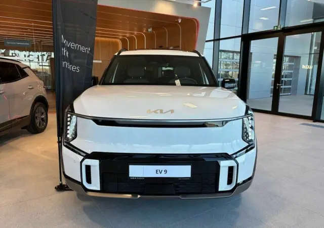 KIA EV9 