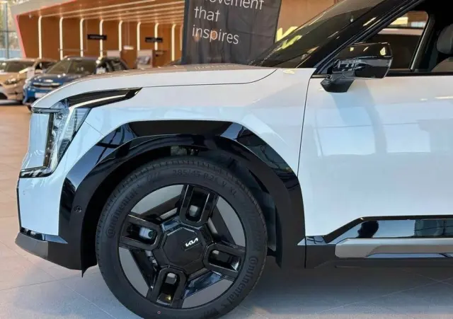 KIA EV9 