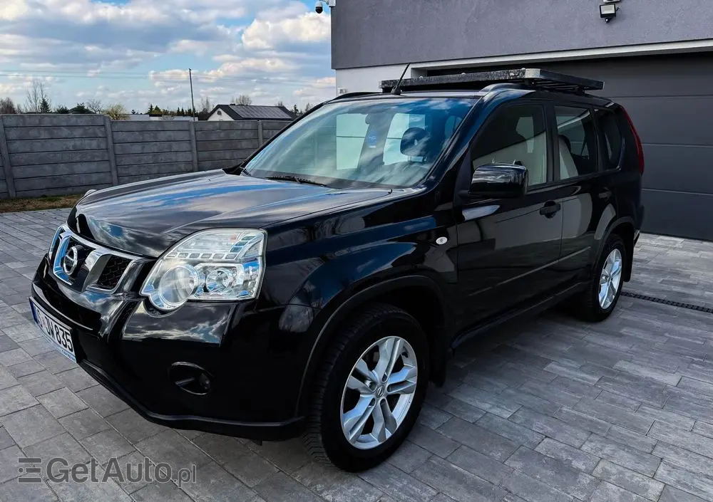 NISSAN X-Trail 