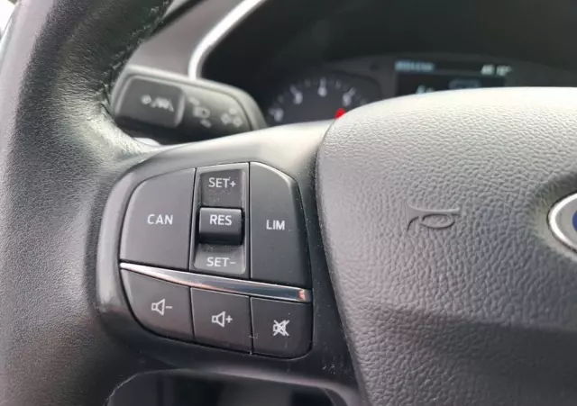 FORD Focus 1.0 EcoBoost Trend Edition