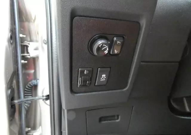 NISSAN Qashqai 1.6 acenta