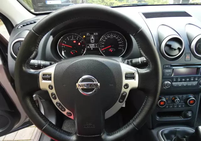 NISSAN Qashqai 1.6 acenta