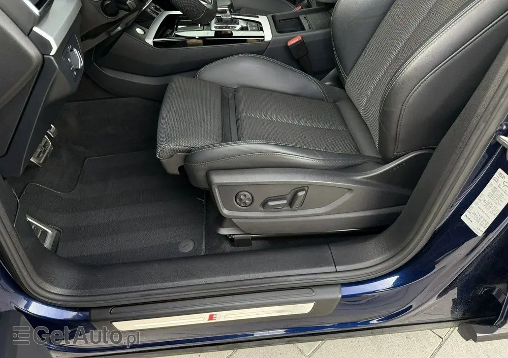 AUDI Q5 Sportback 40 TDI quattro S tronic S line