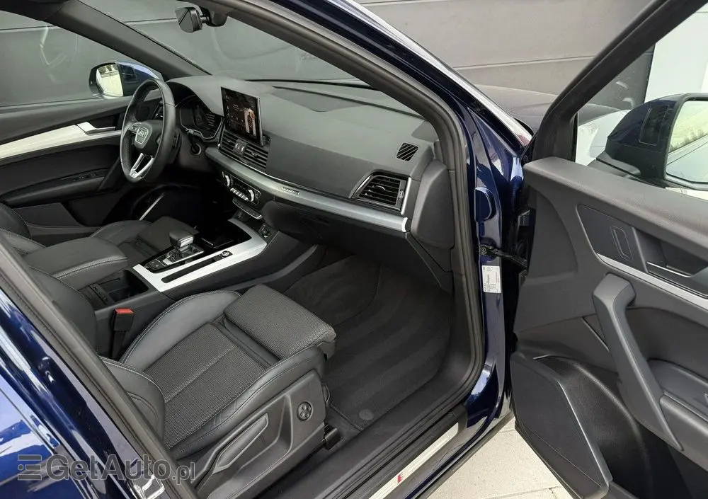 AUDI Q5 Sportback 40 TDI quattro S tronic S line