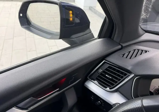 AUDI Q5 Sportback 40 TDI quattro S tronic S line