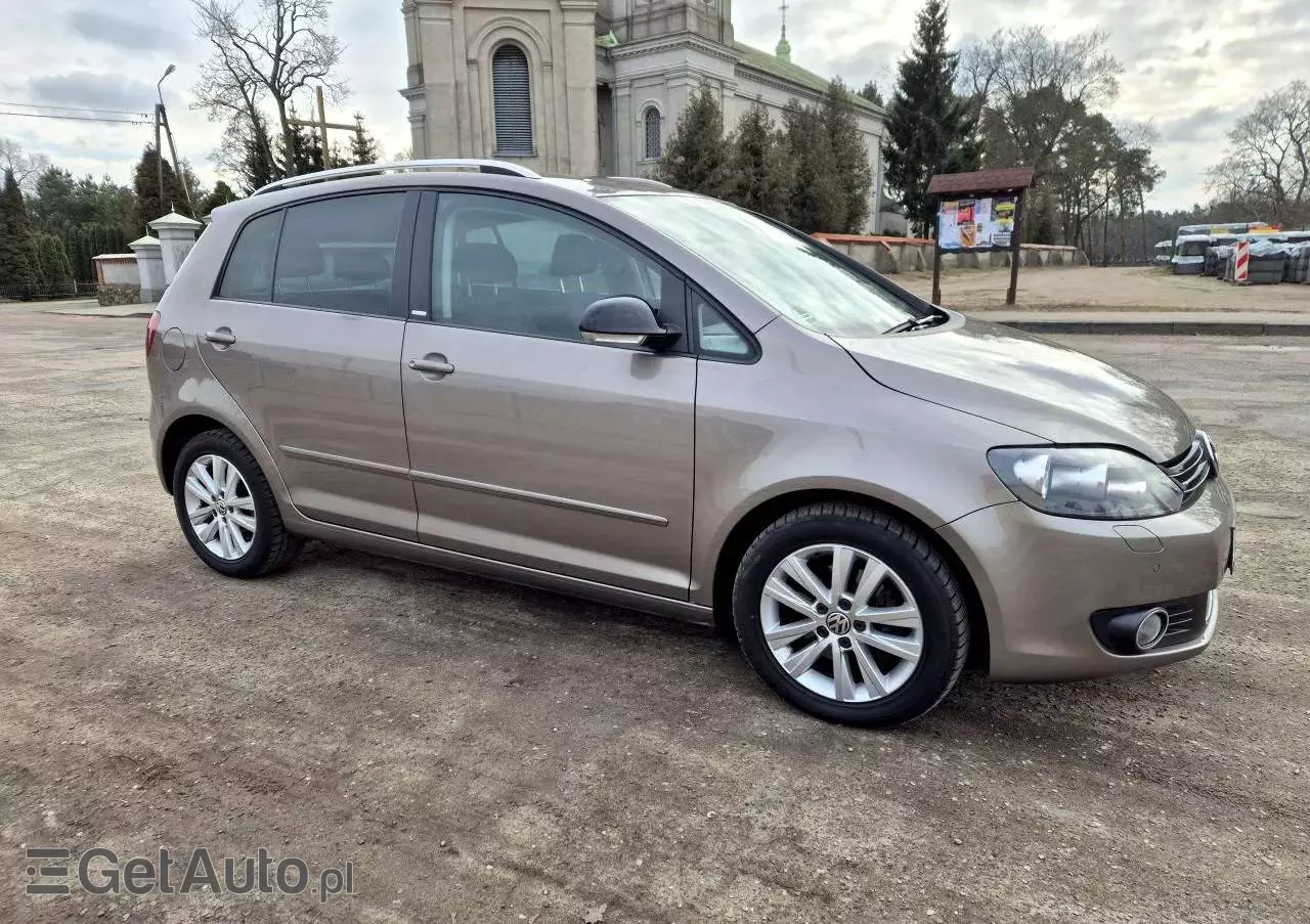 VOLKSWAGEN Golf Plus 