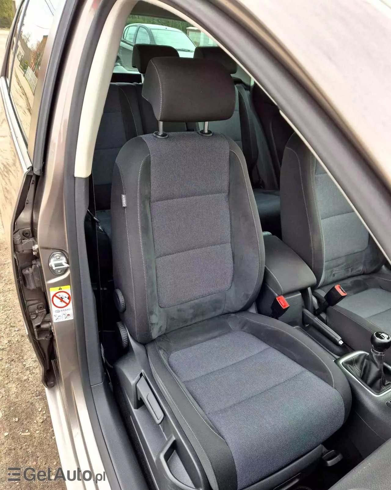 VOLKSWAGEN Golf Plus 