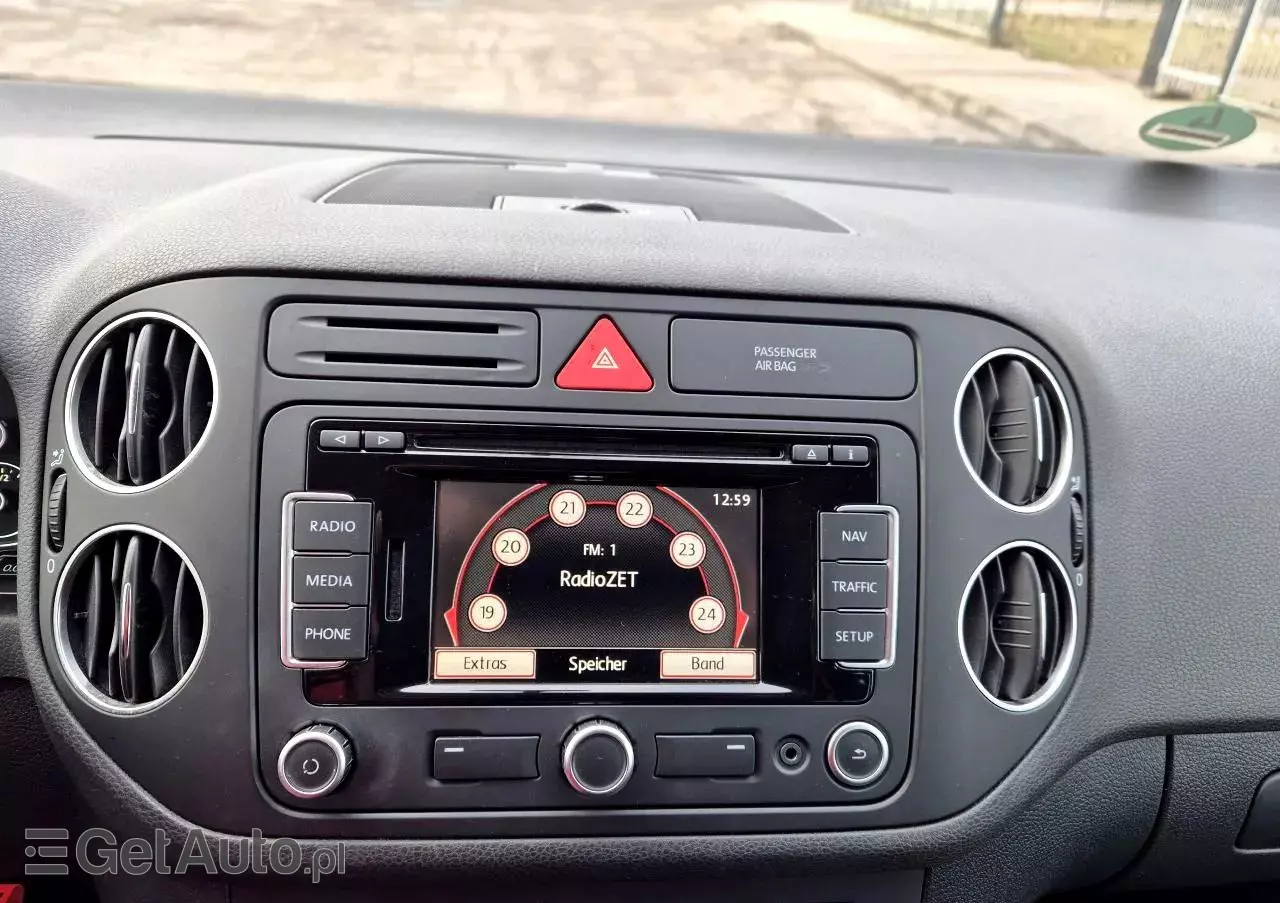 VOLKSWAGEN Golf Plus 