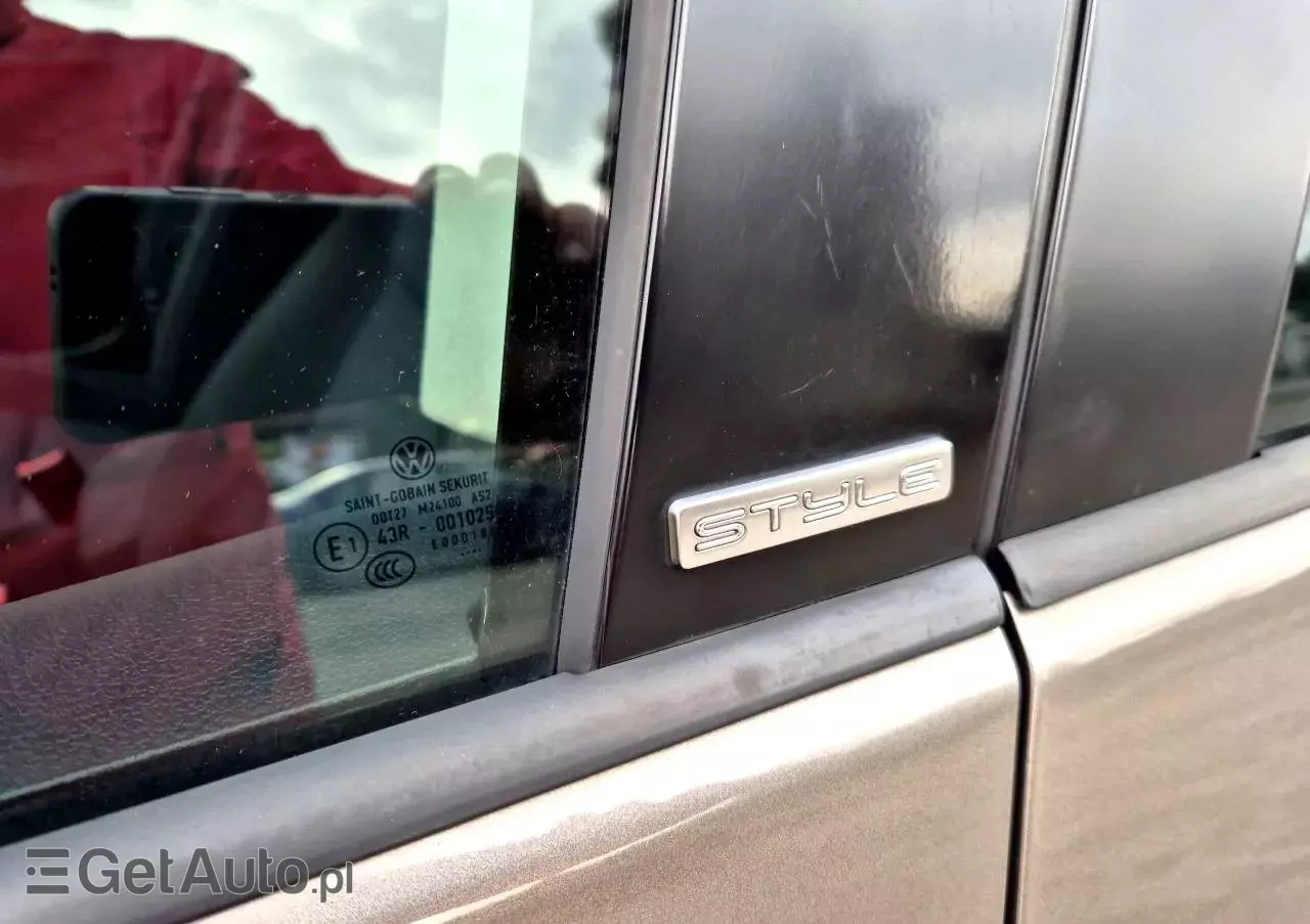 VOLKSWAGEN Golf Plus 