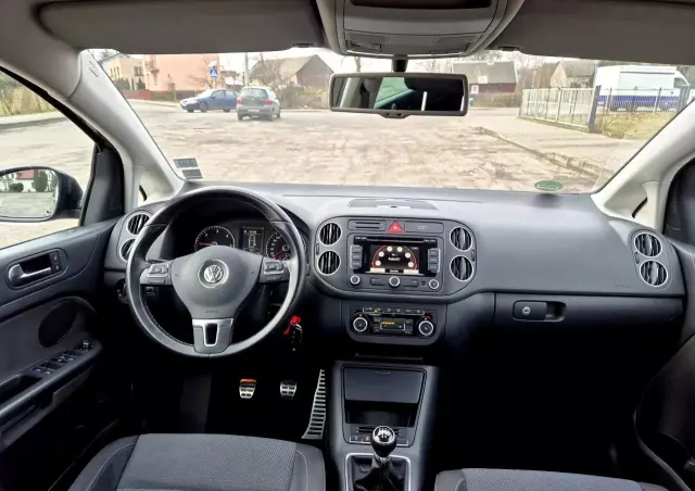 VOLKSWAGEN Golf Plus 