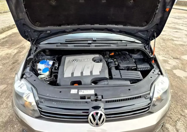 VOLKSWAGEN Golf Plus 