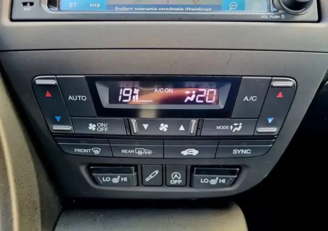 HONDA Civic 1.8 Sport Navi SD