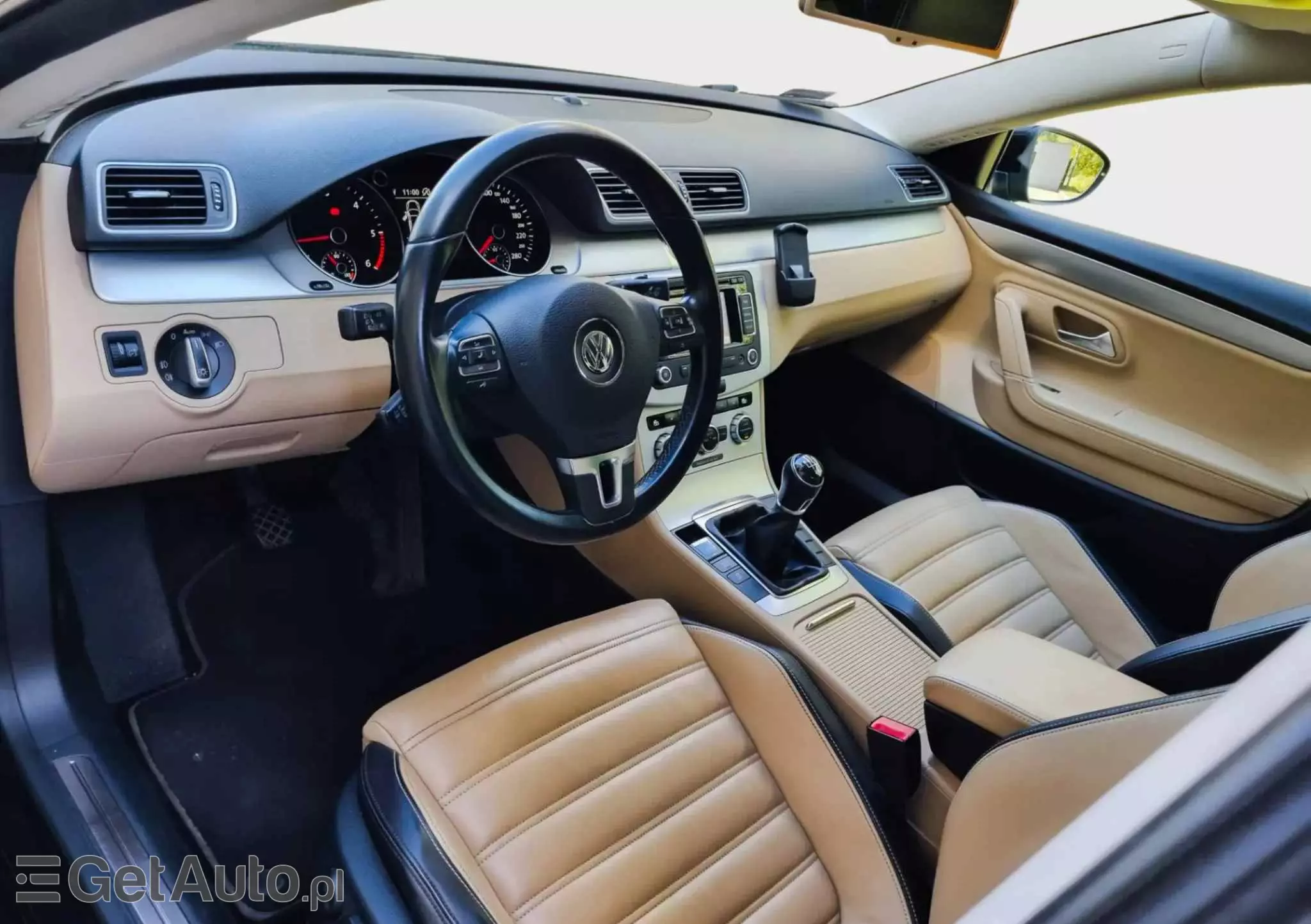 VOLKSWAGEN Passat CC 