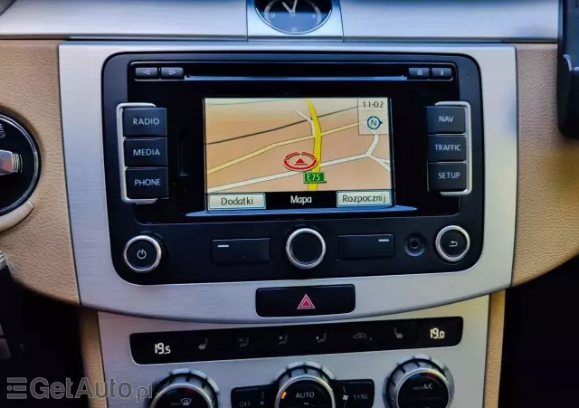 VOLKSWAGEN Passat CC 