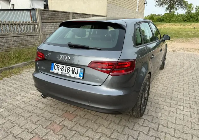 AUDI A3 Sportback 1.6 TDI Attraction