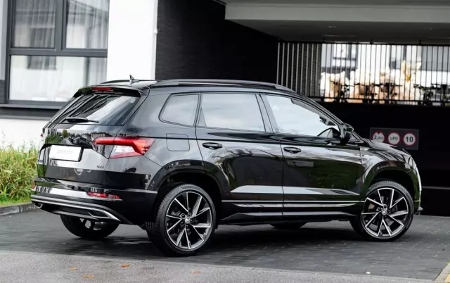 SKODA Karoq 2.0 TSI 4x4 Sportline DSG