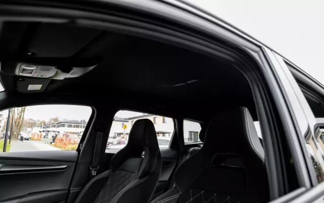 SKODA Karoq 2.0 TSI 4x4 Sportline DSG