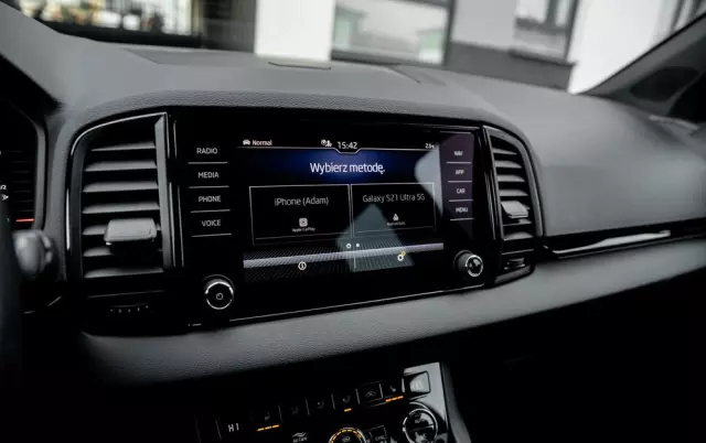 SKODA Karoq 2.0 TSI 4x4 Sportline DSG