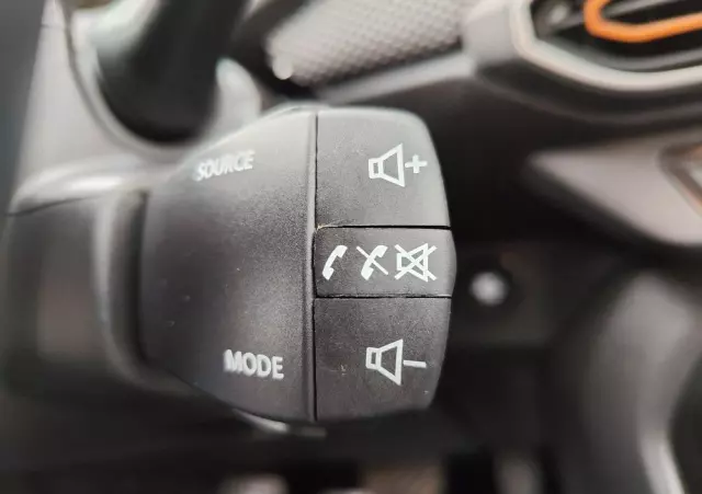 DACIA Sandero Stepway 1.0 TCe Expression CVT