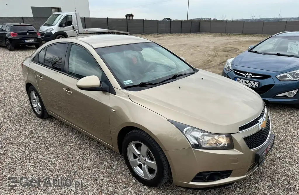 CHEVROLET Cruze 