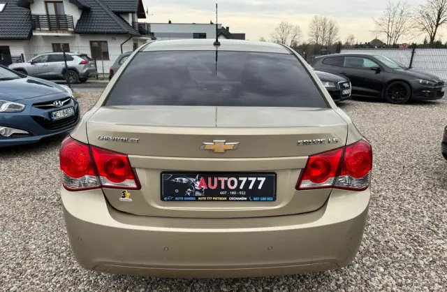 CHEVROLET Cruze 