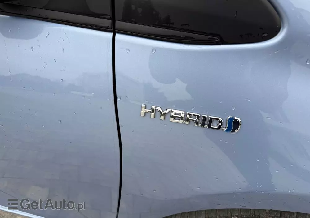 TOYOTA Yaris Hybrid 1.5 VVT-i Selection