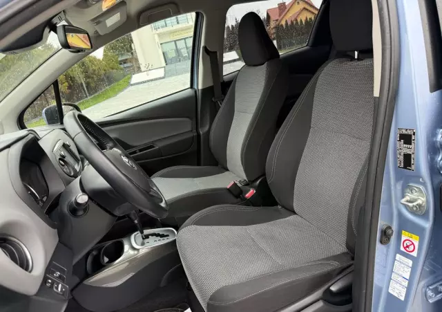 TOYOTA Yaris Hybrid 1.5 VVT-i Selection