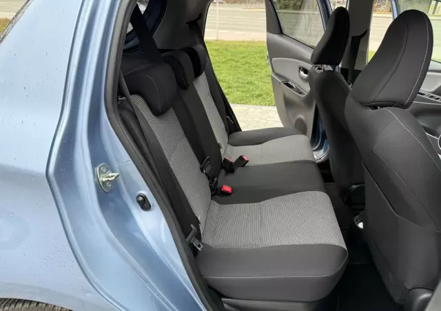 TOYOTA Yaris Hybrid 1.5 VVT-i Selection