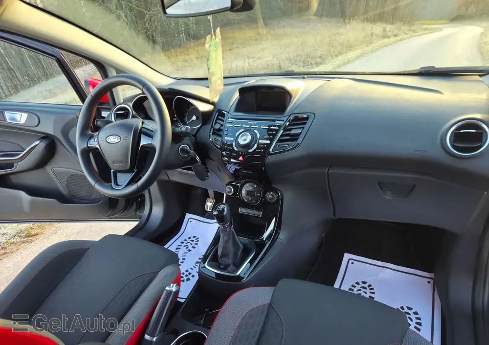 FORD Fiesta 1.0 EcoBoost STart-Stop ST-LINE
