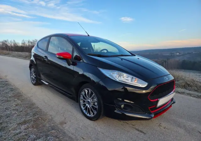 FORD Fiesta 1.0 EcoBoost STart-Stop ST-LINE