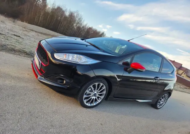 FORD Fiesta 1.0 EcoBoost STart-Stop ST-LINE