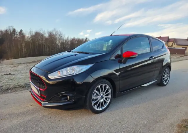 FORD Fiesta 1.0 EcoBoost STart-Stop ST-LINE