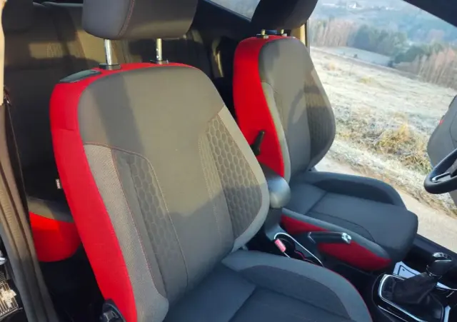 FORD Fiesta 1.0 EcoBoost STart-Stop ST-LINE