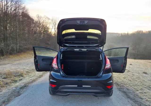 FORD Fiesta 1.0 EcoBoost STart-Stop ST-LINE