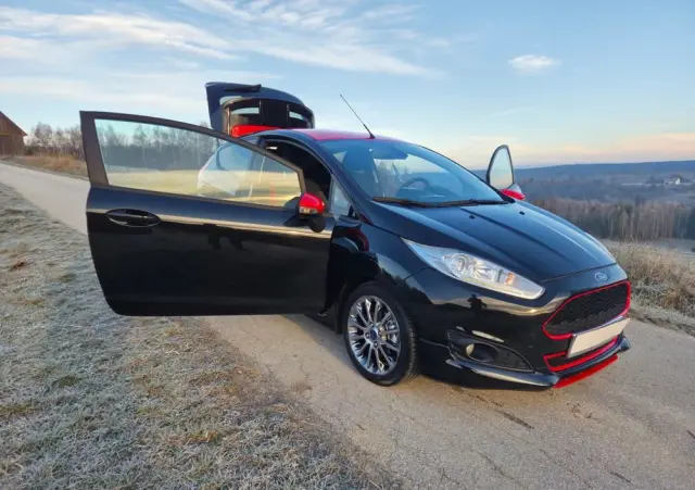 FORD Fiesta 1.0 EcoBoost STart-Stop ST-LINE