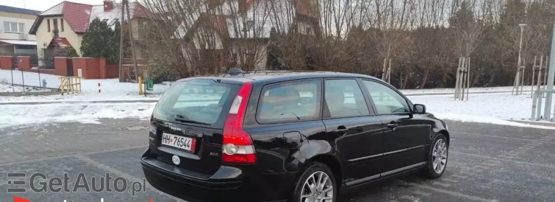 VOLVO V50 