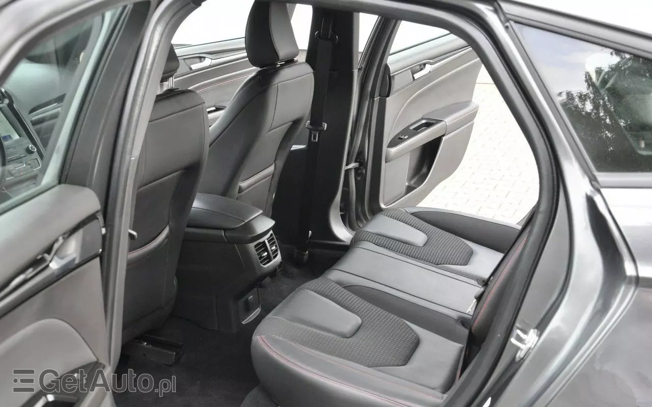 FORD Mondeo 2.0 EcoBlue ST-Line Plus