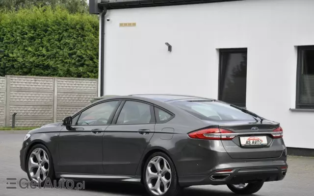 FORD Mondeo 2.0 EcoBlue ST-Line Plus