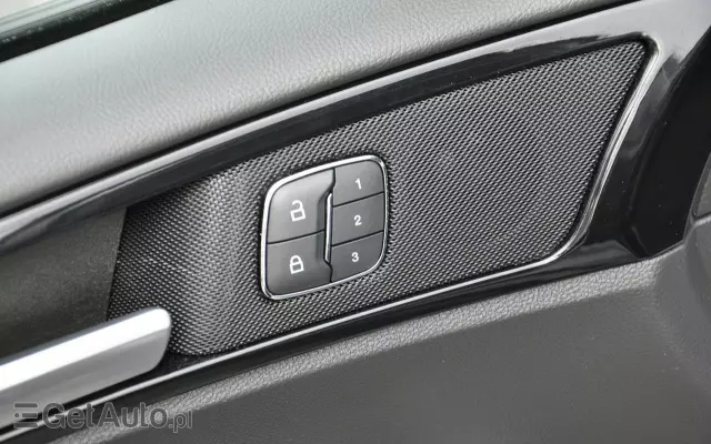 FORD Mondeo 2.0 EcoBlue ST-Line Plus