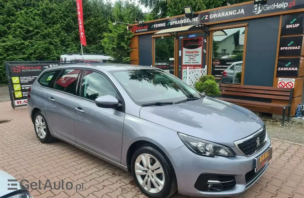 PEUGEOT 308 