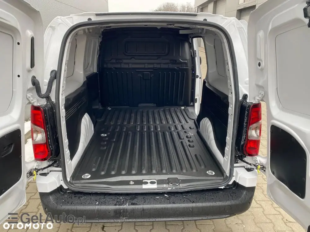 PEUGEOT PARTNER Van Long L2H1 1.5 100KM 