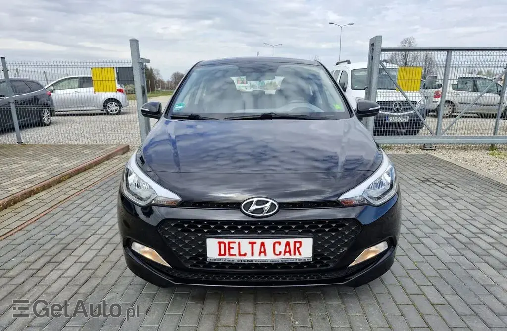 HYUNDAI I20 